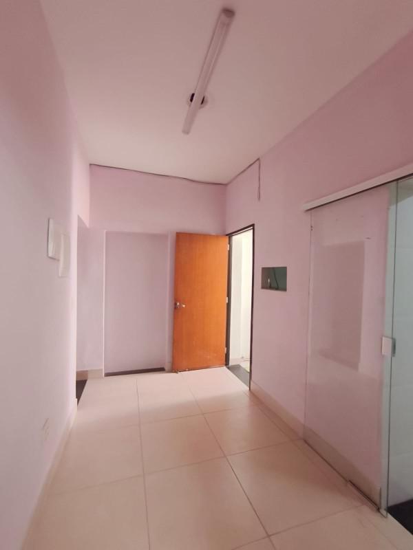 Casa, Santa Efigênia, 3 Quartos, 0 Vaga