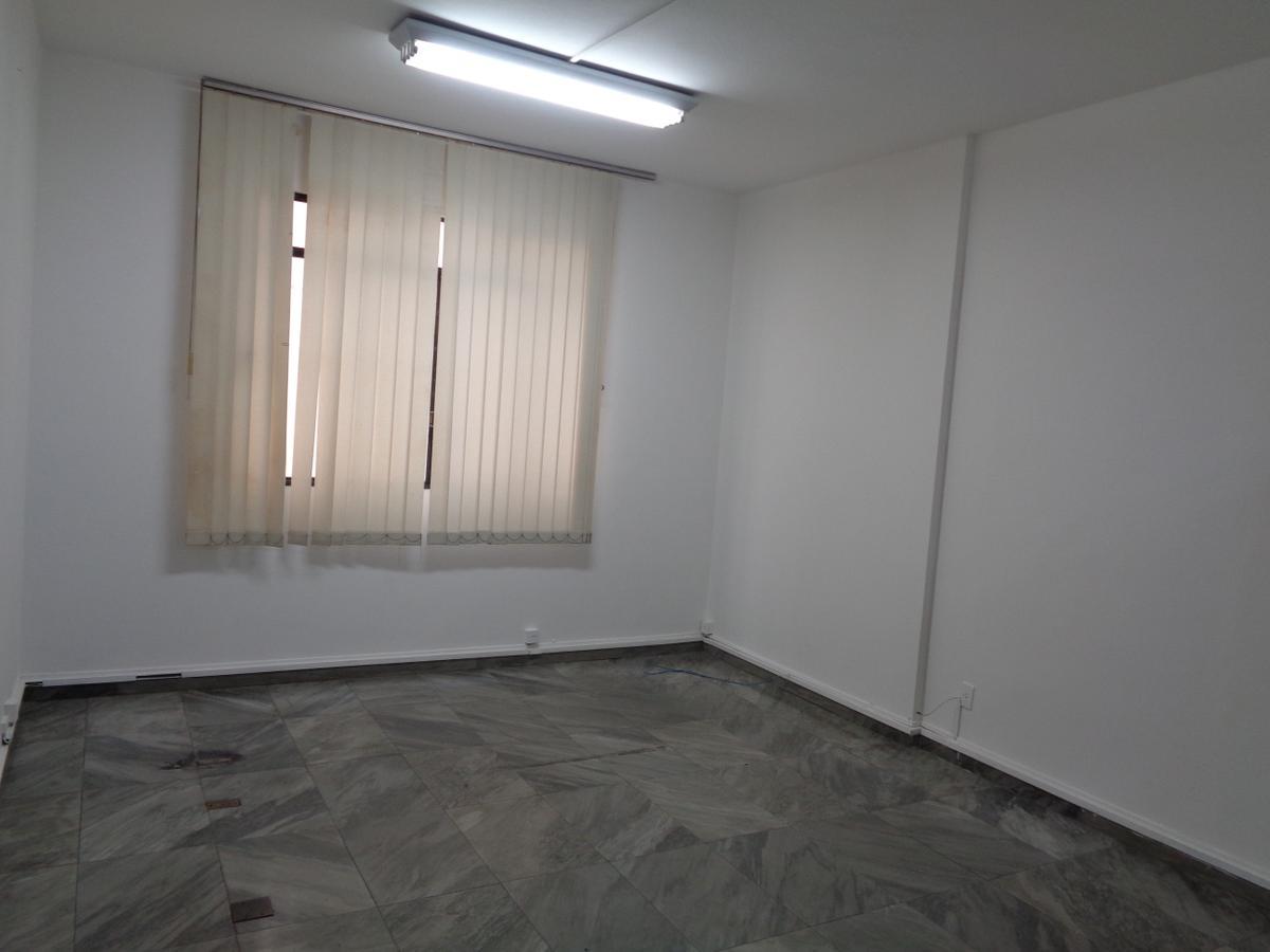 Sala, Centro