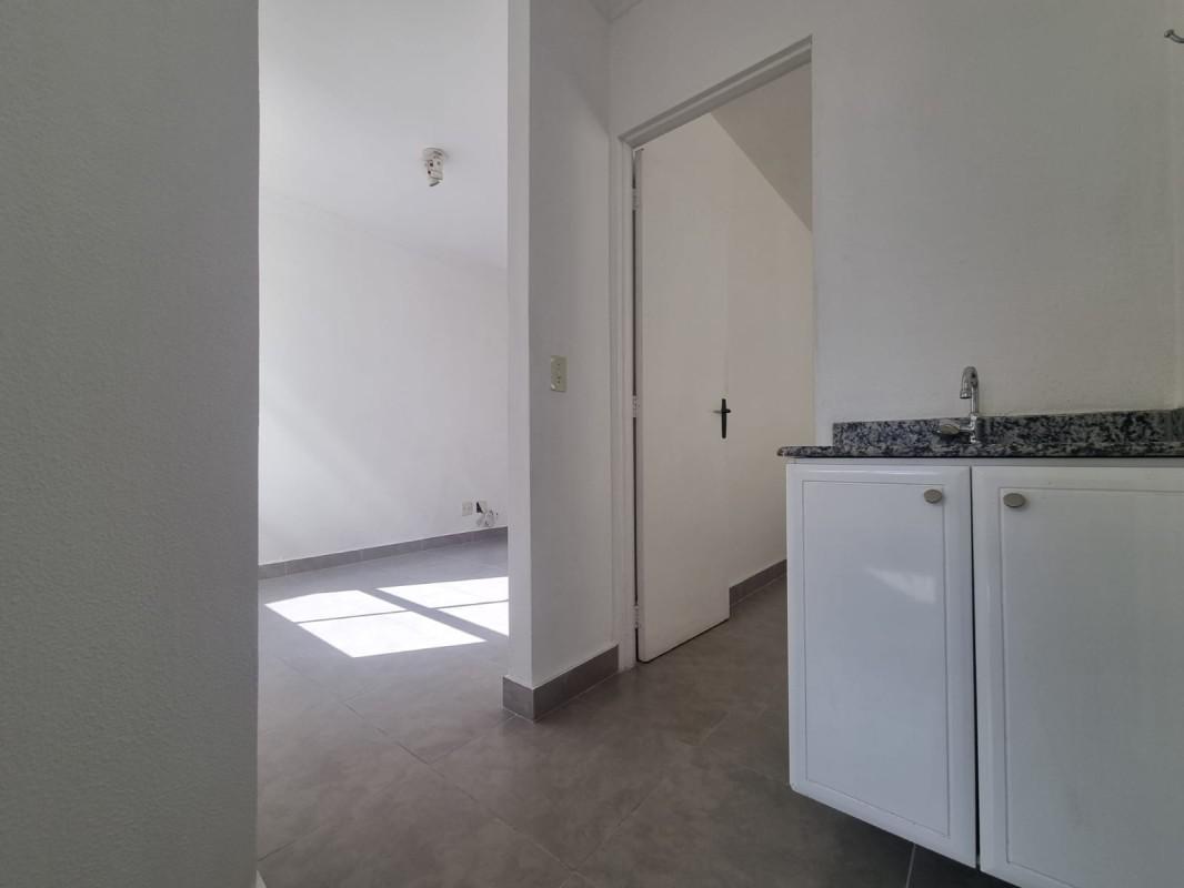 Apartamento, Jardim Riacho das Pedras, 3 Quartos, 1 Vaga