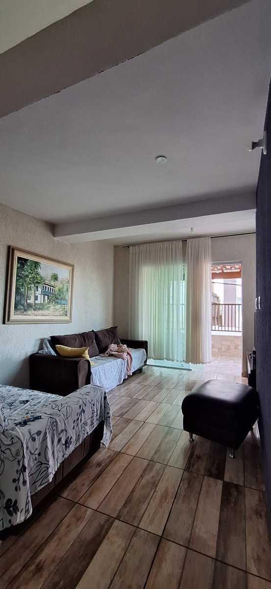 Casa, Sagrada Família, 4 Quartos, 2 Vagas, 2 Suítes