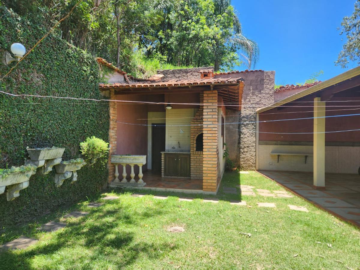 Casa, Novo Itabirito, 3 Quartos, 4 Vagas, 1 Suíte