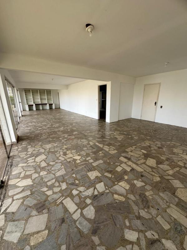 Apartamento, Centro, 4 Quartos, 0 Vaga