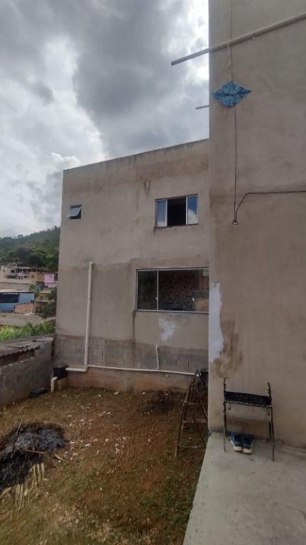 Casa, Alto do Cabral, 3 Quartos, 4 Vagas, 1 Suíte