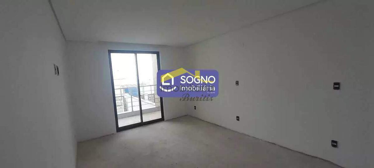 Casa, Buritis, 3 Quartos, 4 Vagas, 1 Suíte