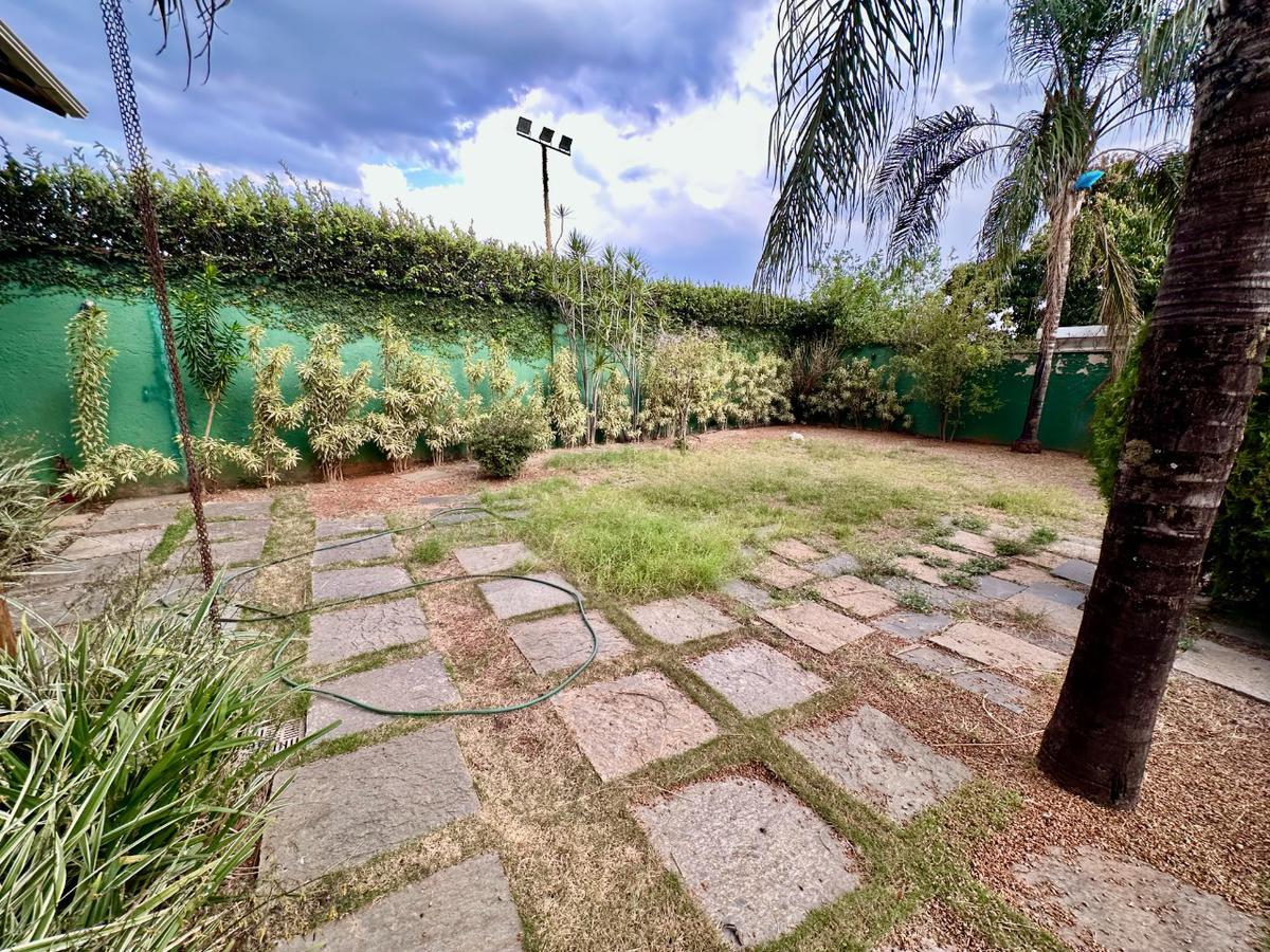 Casa, Bandeirantes (pampulha), 4 Quartos, 10 Vagas, 3 Suítes