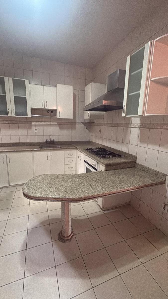 Casa, Bela Vista, 4 Quartos, 0 Vaga, 1 Suíte