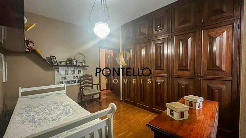 Casa, Comiteco, 5 Quartos, 6 Vagas, 2 Suítes