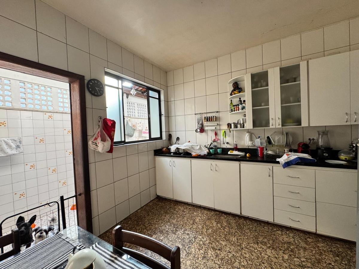 Casa, São Luiz (pampulha), 3 Quartos, 3 Vagas, 1 Suíte