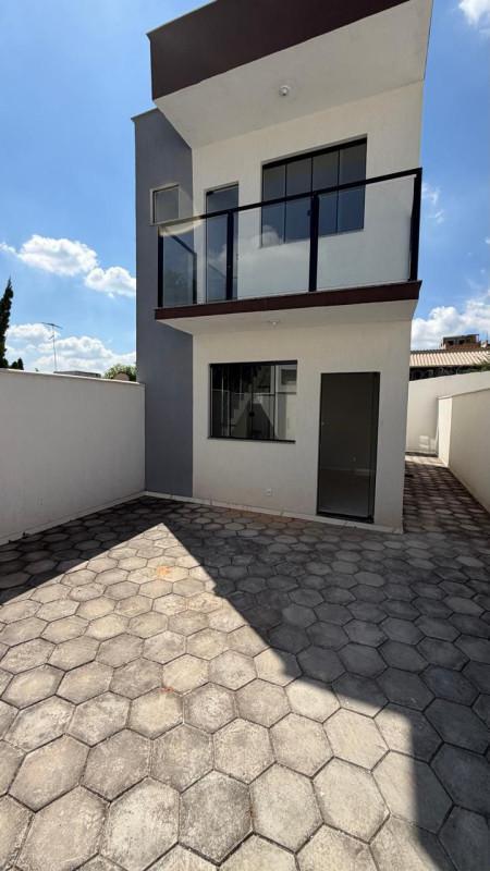 Casa, Masterville, 2 Quartos, 1 Vaga