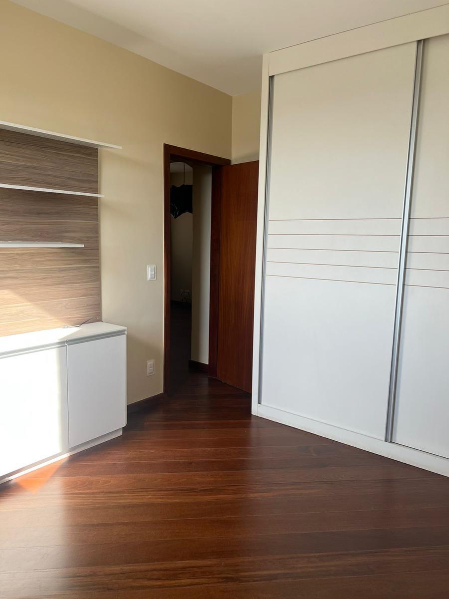 Apartamento, Sion, 4 Quartos, 1 Vaga, 1 Suíte