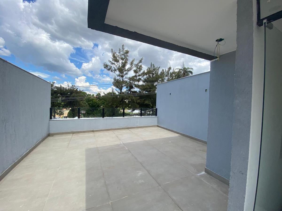 Casa, Planalto, 3 Quartos, 1 Vaga, 1 Suíte