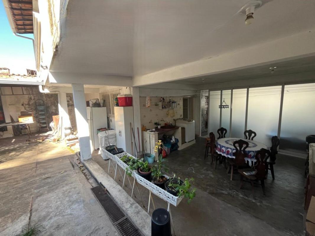 Casa, Alípio de Melo, 3 Quartos, 4 Vagas, 1 Suíte