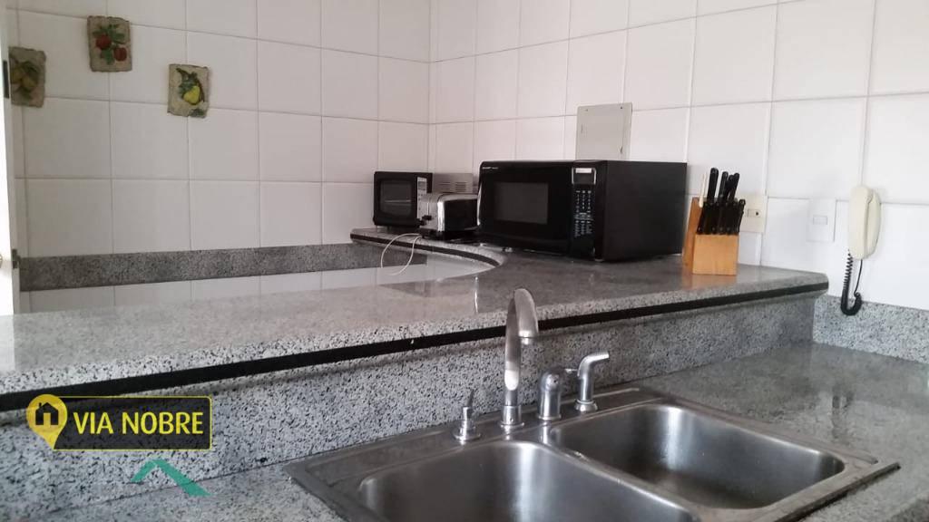 Casa em Condomínio, Estoril, 4 Quartos, 20 Vagas, 1 Suíte