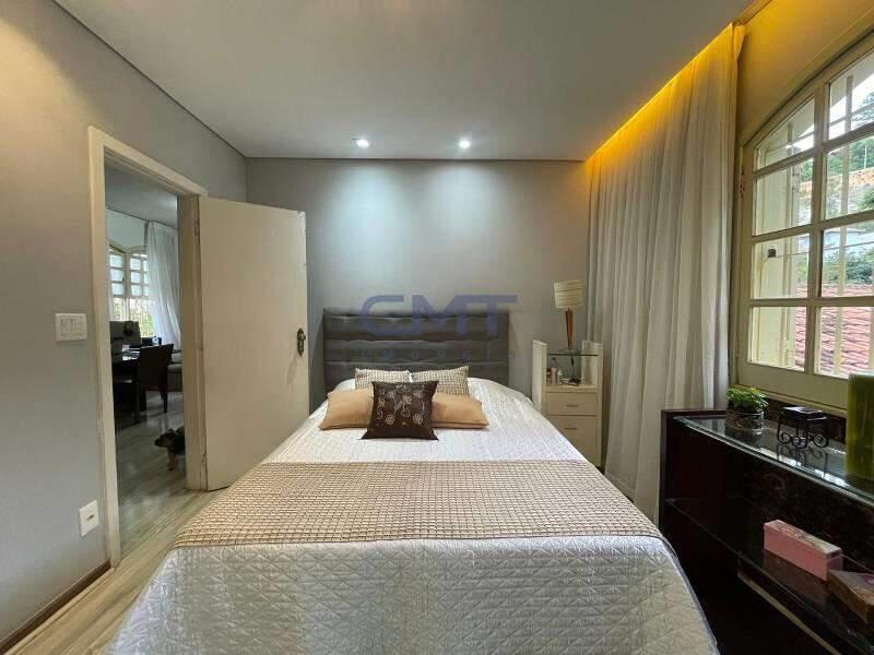 Casa, Santa Lúcia, 5 Quartos, 4 Vagas, 1 Suíte
