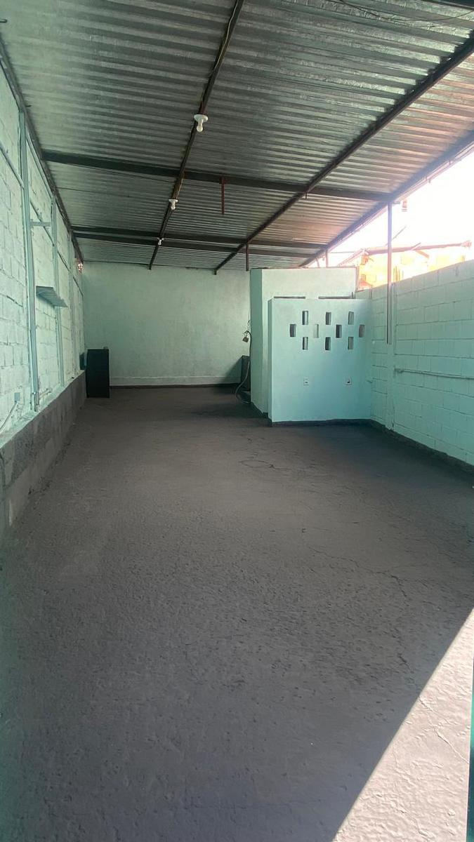 Galpão, Novo Horizonte, 0 Quarto, 0 Vaga