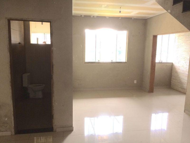 Casa, Vila Santo Antônio de Pádua, 3 Quartos, 5 Vagas, 1 Suíte