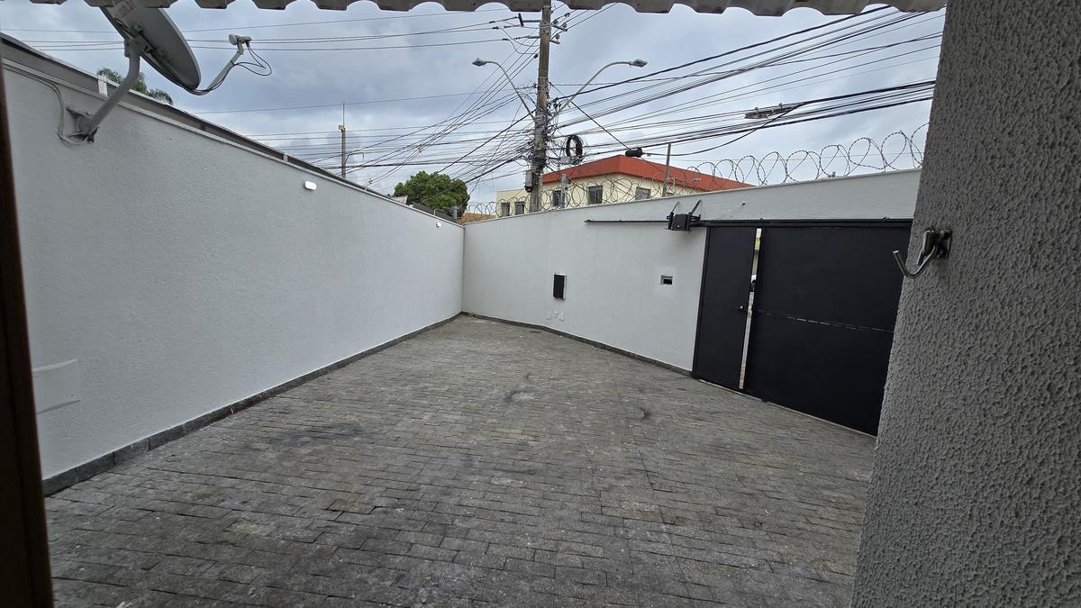 Casa, Santa Branca, 2 Quartos, 2 Vagas