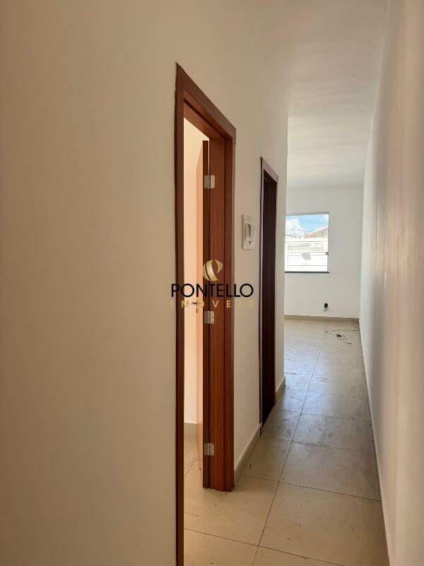 Casa, Cidade de Deus, 2 Quartos, 2 Vagas