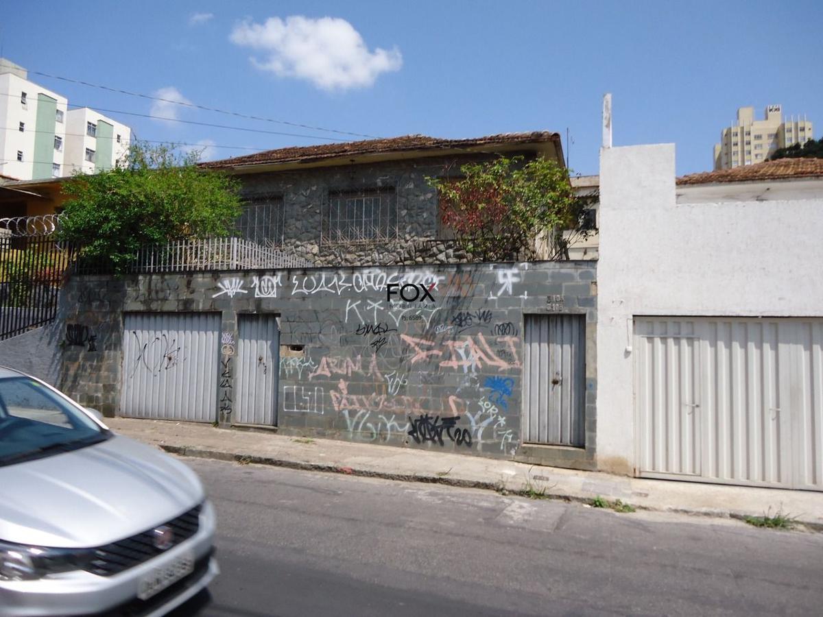 Casa, Santa Efigênia, 4 Quartos, 2 Vagas, 1 Suíte