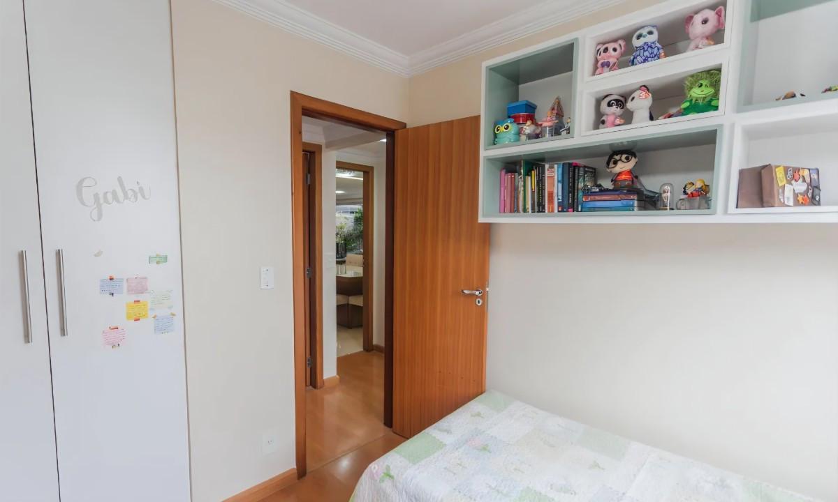 Apartamento, Sagrada Família, 3 Quartos, 2 Vagas, 1 Suíte
