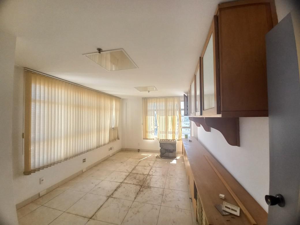 Sala, Barro Preto, 0 Quarto, 0 Vaga
