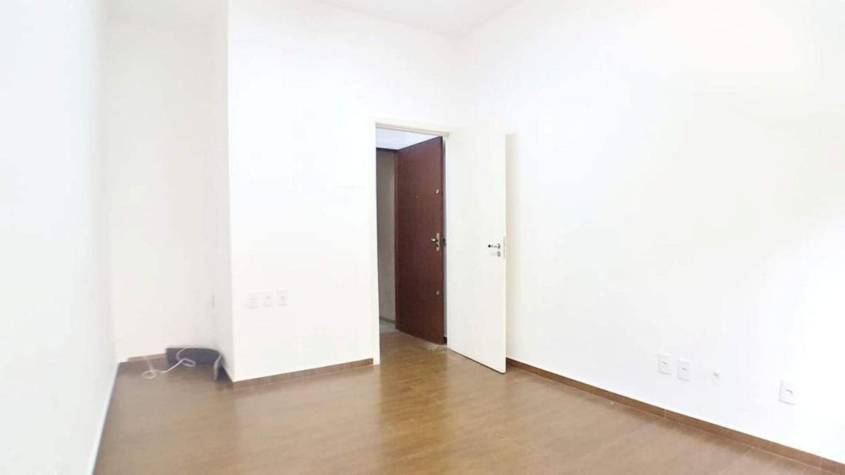 Sala, Centro
