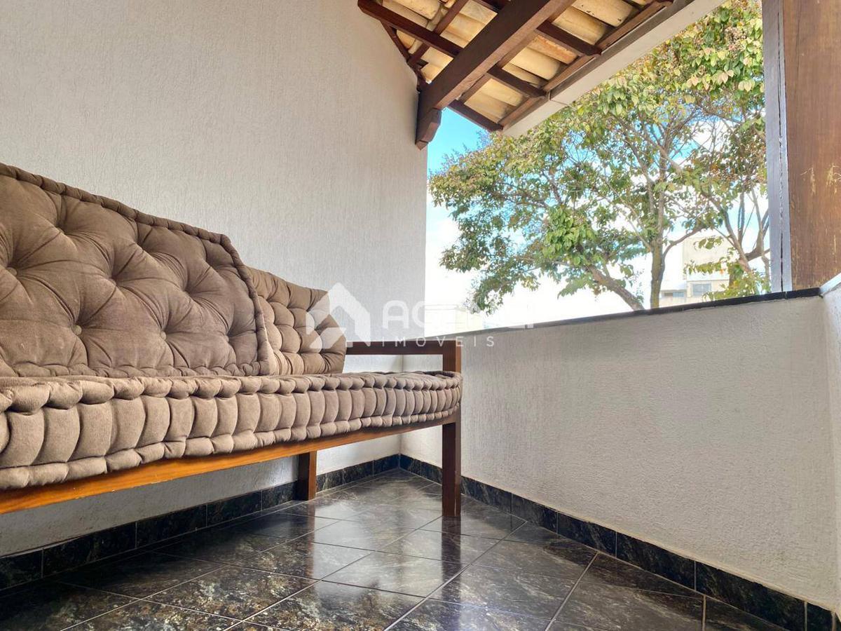 Casa, Serrano, 4 Quartos, 0 Vaga, 1 Suíte