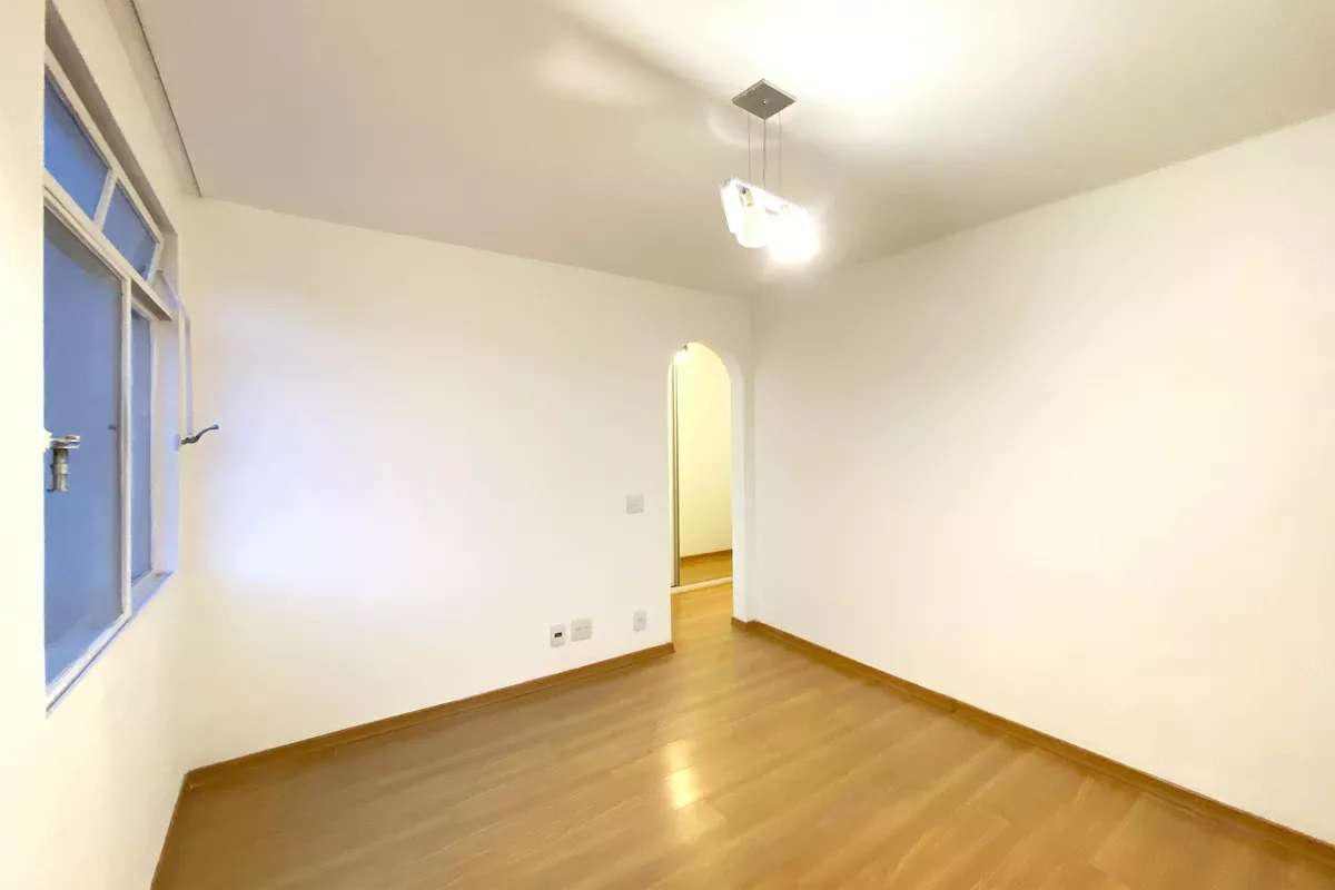 Apartamento, Coração de Jesus, 3 Quartos, 1 Vaga, 1 Suíte