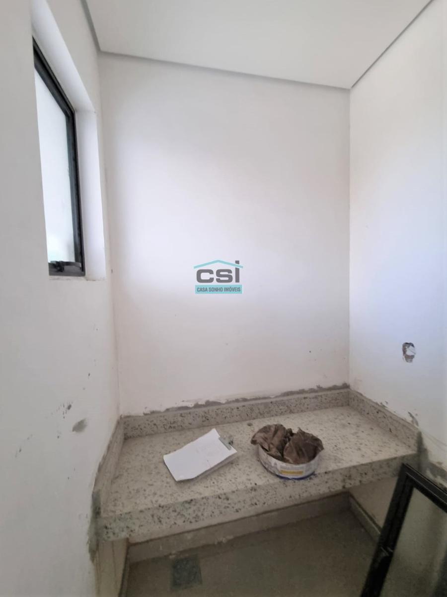 Casa, Planalto, 3 Quartos, 2 Vagas, 1 Suíte