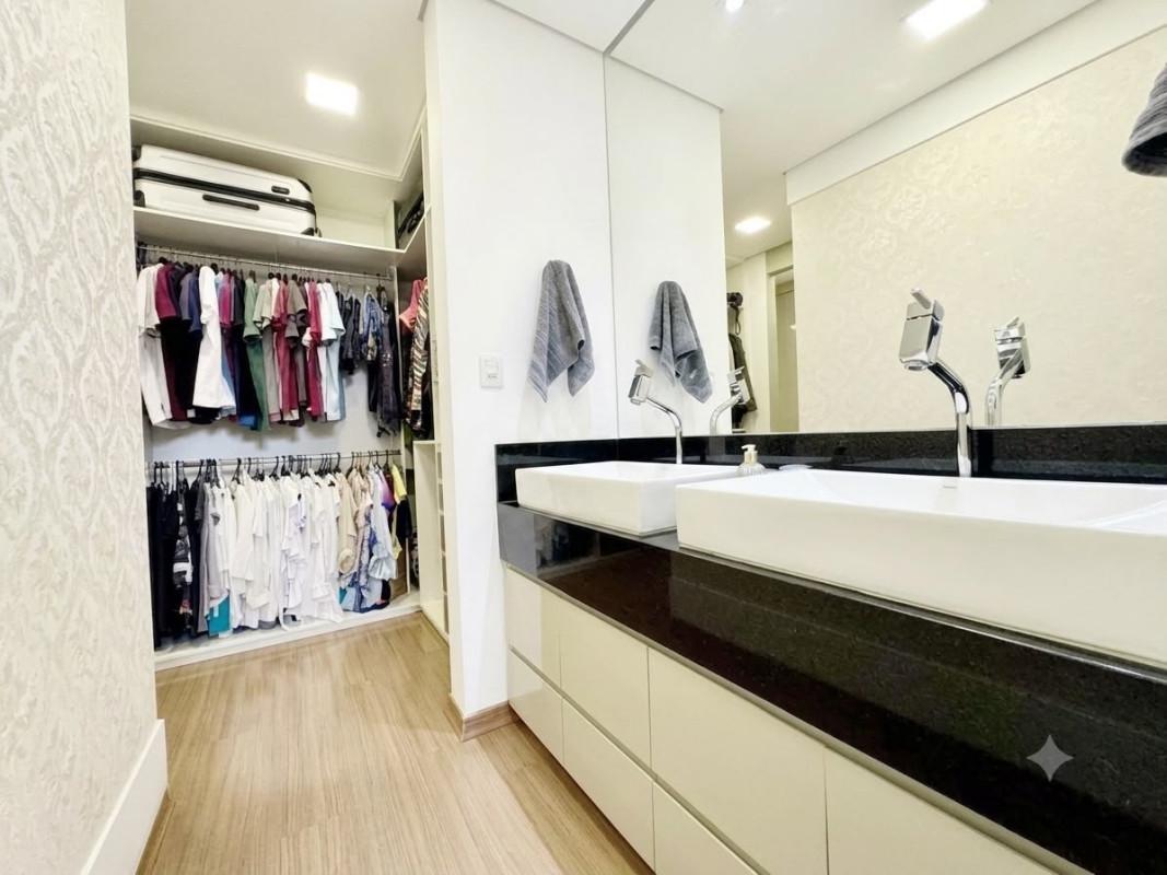 Apartamento, Castelo, 4 Quartos, 3 Vagas, 2 Suítes
