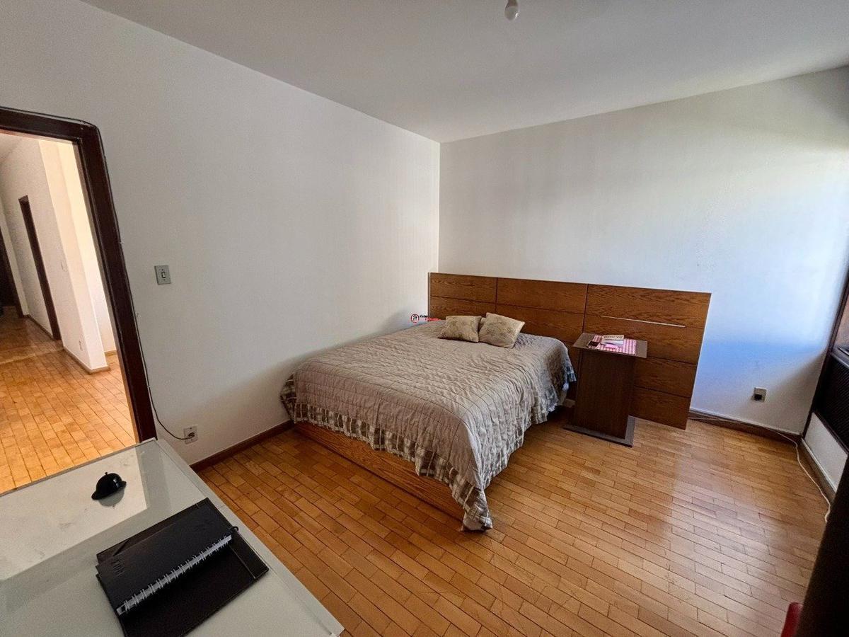 Casa, São José, 4 Quartos, 6 Vagas, 1 Suíte