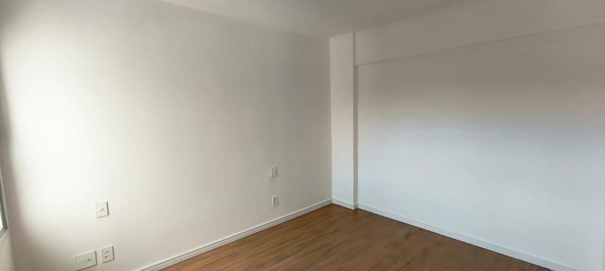 Apartamento, Carlos Prates, 3 Quartos, 2 Vagas, 1 Suíte