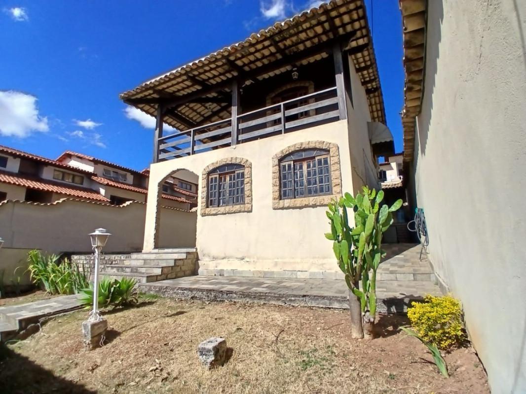Casa, Santa Maria, 3 Quartos, 1 Vaga, 1 Suíte