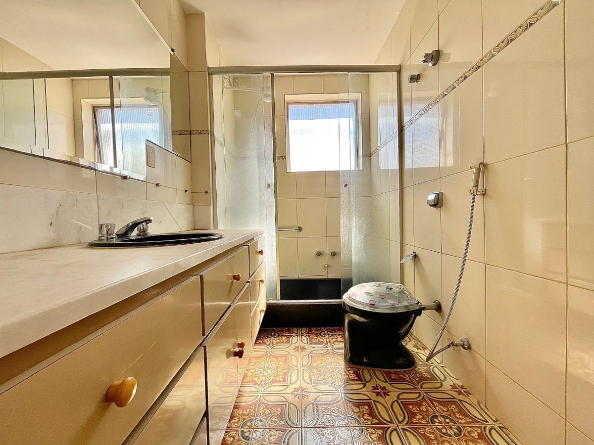 Apartamento, São José, 4 Quartos, 2 Vagas, 1 Suíte