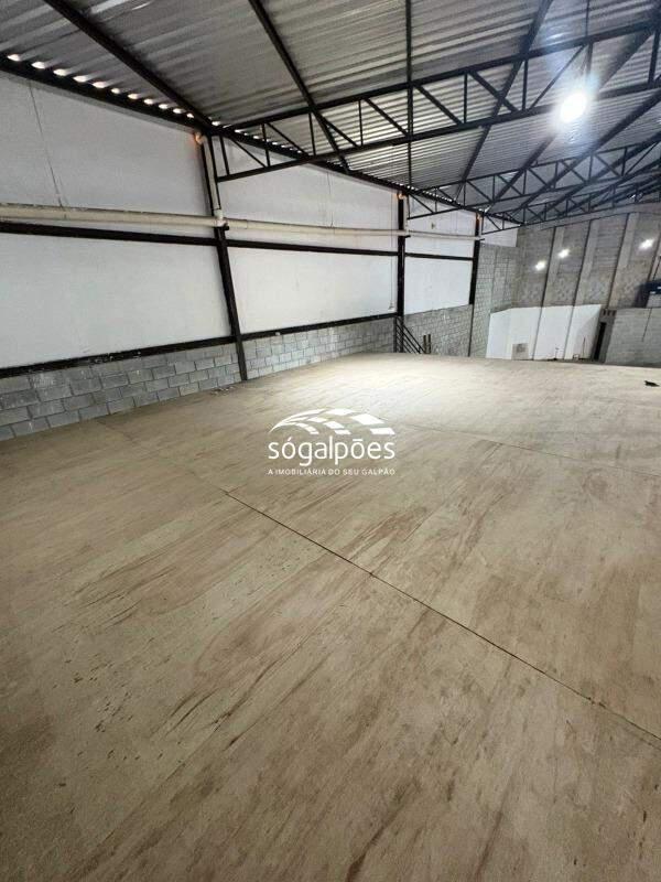 Galpão, Vale das Orquídeas, 8 Vagas