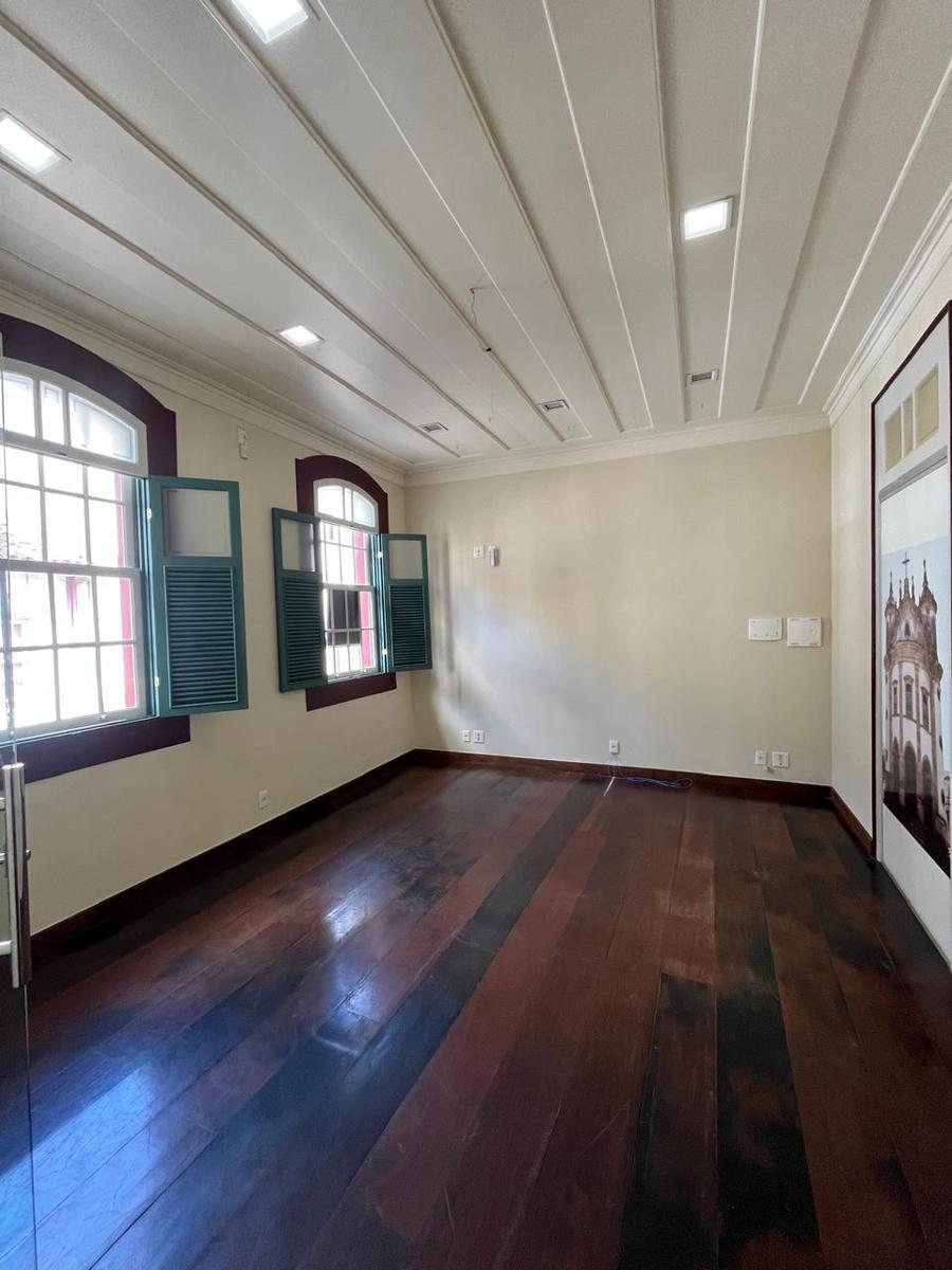 Andar, Centro, 0 Quarto, 0 Vaga