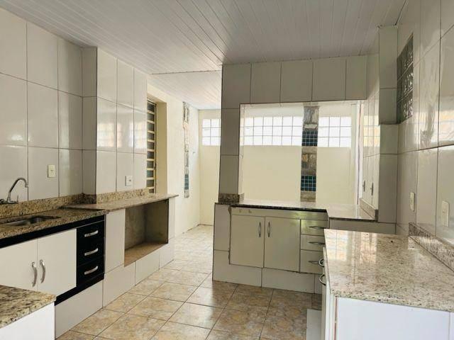 Casa, Nova Granada, 3 Quartos, 12 Vagas, 1 Suíte