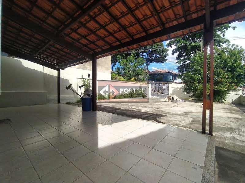 Casa, Parque São Pedro (venda Nova), 3 Quartos, 8 Vagas