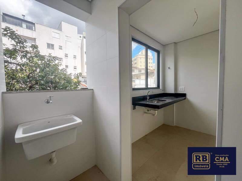 Apartamento, Floresta, 2 Quartos, 2 Vagas, 2 Suítes