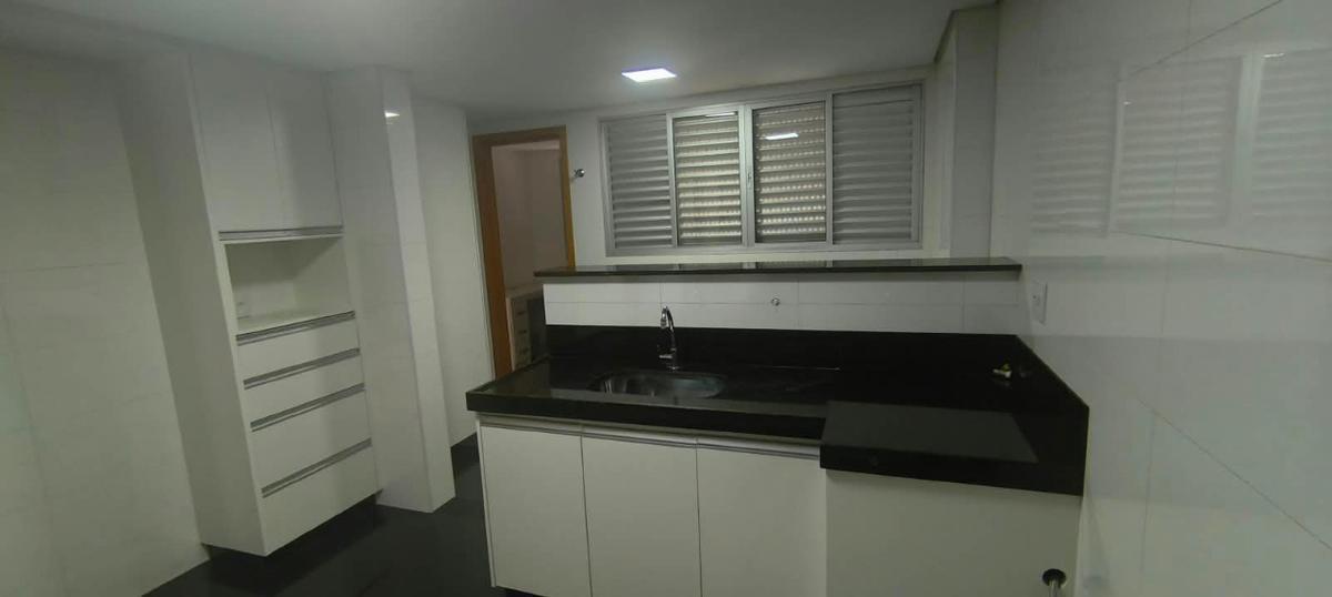 Apartamento, Buritis, 3 Quartos, 4 Vagas, 3 Suítes