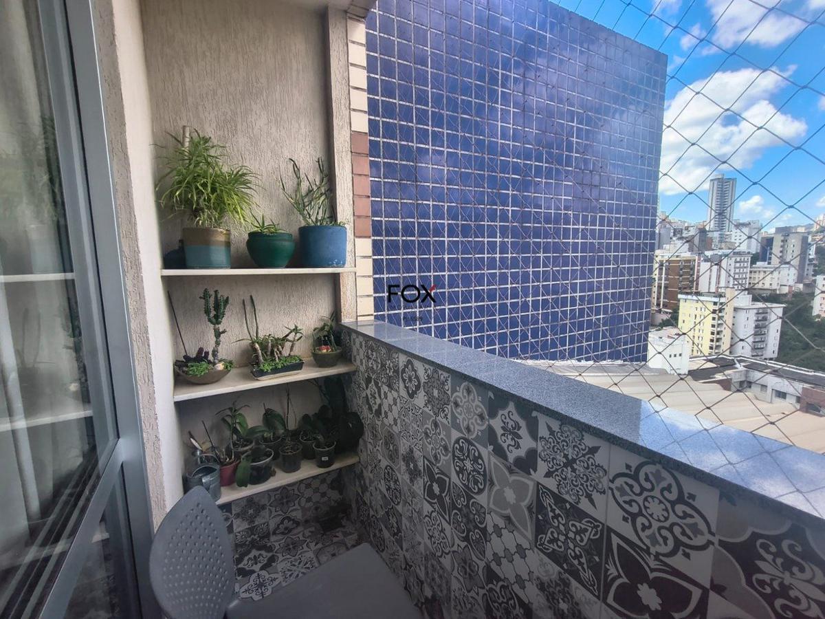Apartamento, Vila Paris, 4 Quartos, 2 Vagas, 1 Suíte