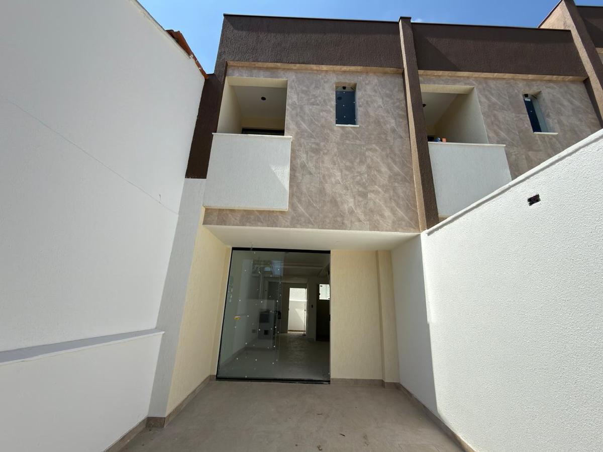 Casa, Planalto, 3 Quartos, 2 Vagas, 1 Suíte