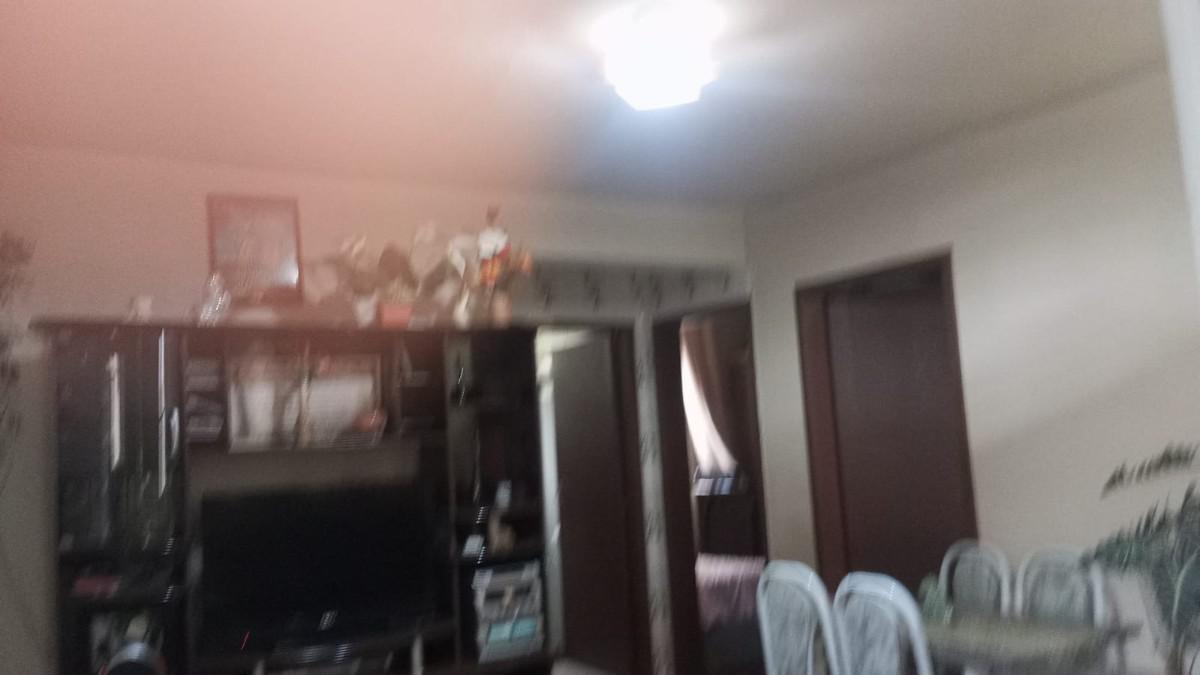 Apartamento, Jardim Vitória, 2 Quartos, 1 Vaga