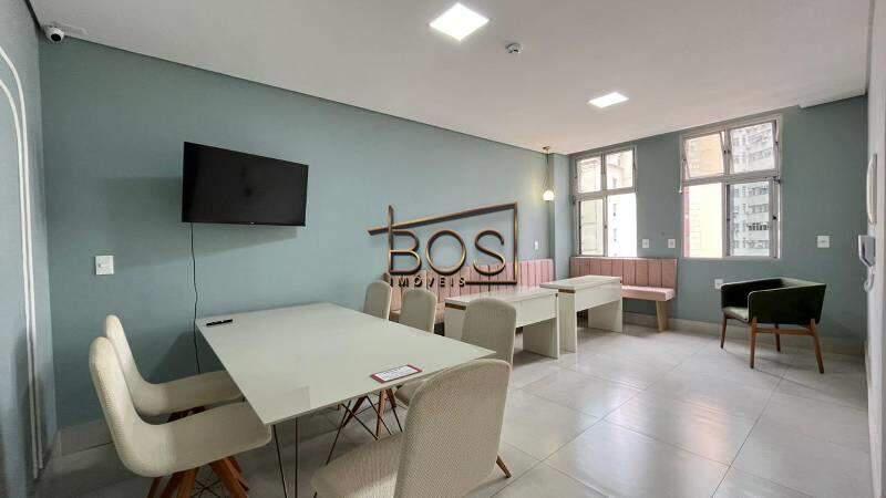 Apartamento, Centro, 2 Quartos, 0 Vaga, 1 Suíte