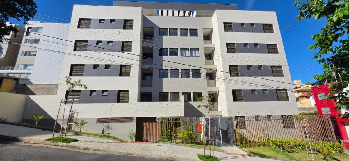 Cobertura, Sagrada Família, 3 Quartos, 2 Vagas, 1 Suíte