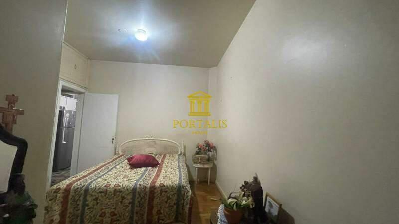 Apartamento, Centro, 4 Quartos, 0 Vaga, 1 Suíte