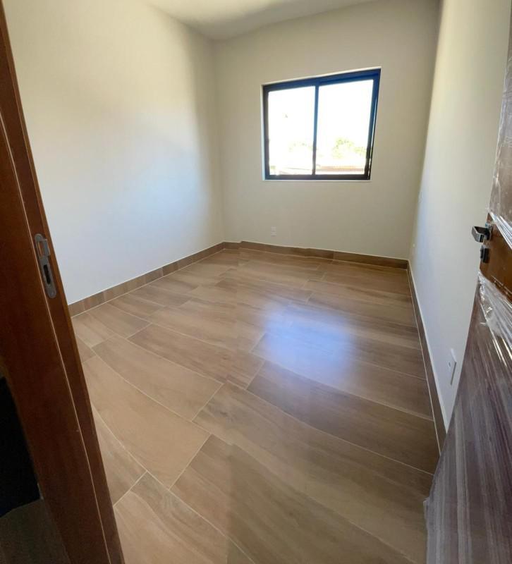 Casa, Vila Clóris, 3 Quartos, 2 Vagas, 1 Suíte