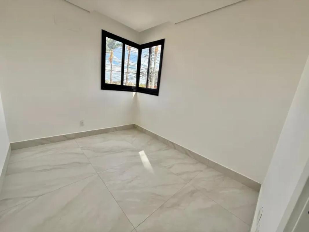 Casa, Planalto, 3 Quartos, 2 Vagas, 1 Suíte