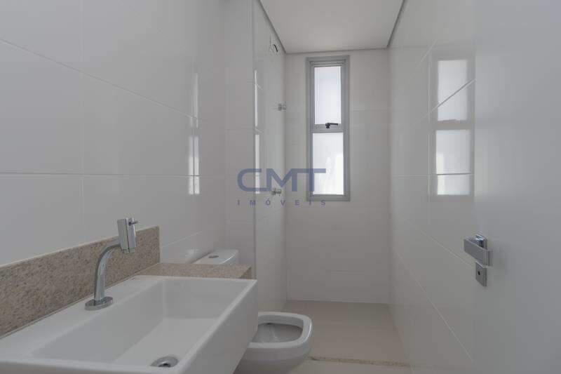 Apartamento, Sagrada Família, 3 Quartos, 2 Vagas, 1 Suíte