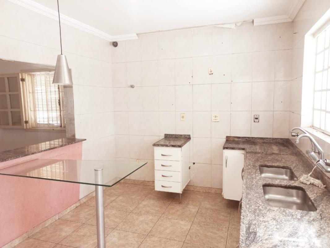Casa, Planalto, 3 Quartos, 3 Vagas, 1 Suíte
